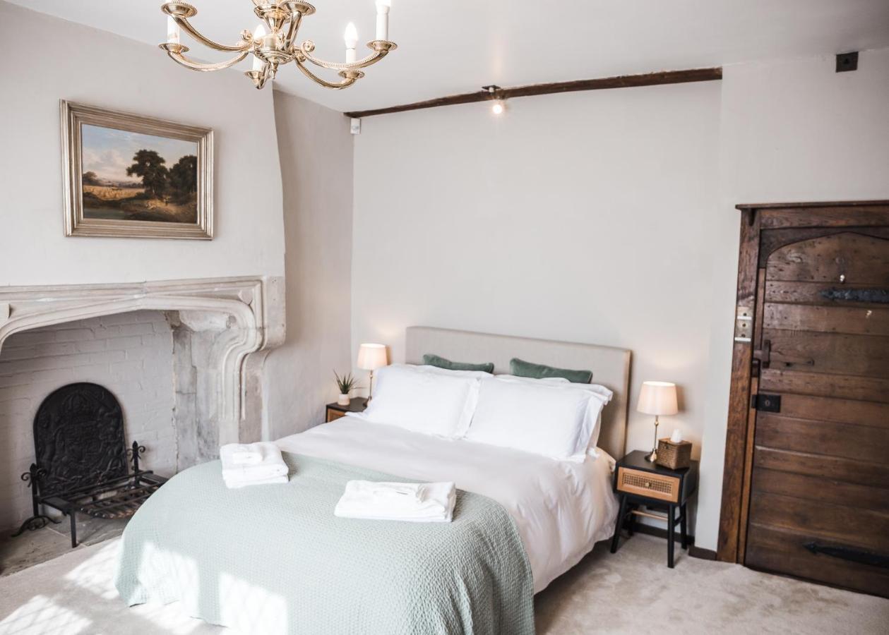 Taylour House - Edenbridge, Sleeps 10, Historic, Unique Yet Modern Βίλα Εξωτερικό φωτογραφία
