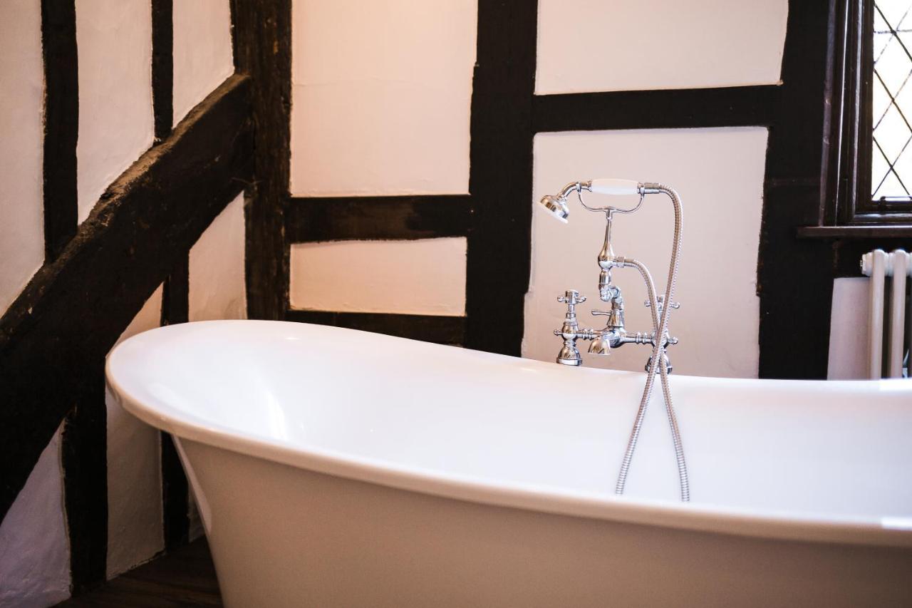 Taylour House - Edenbridge, Sleeps 10, Historic, Unique Yet Modern Βίλα Εξωτερικό φωτογραφία