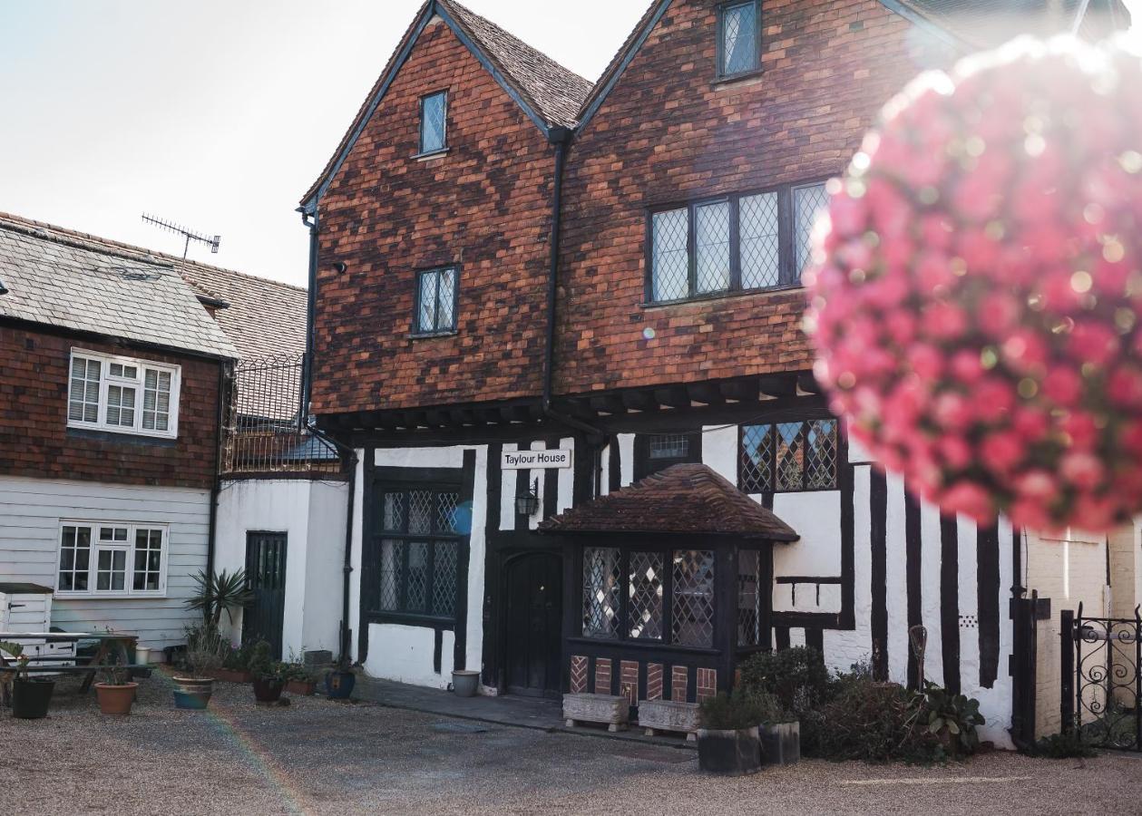 Taylour House - Edenbridge, Sleeps 10, Historic, Unique Yet Modern Βίλα Εξωτερικό φωτογραφία