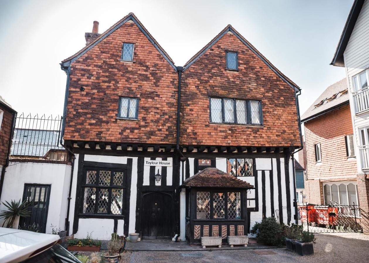 Taylour House - Edenbridge, Sleeps 10, Historic, Unique Yet Modern Βίλα Εξωτερικό φωτογραφία