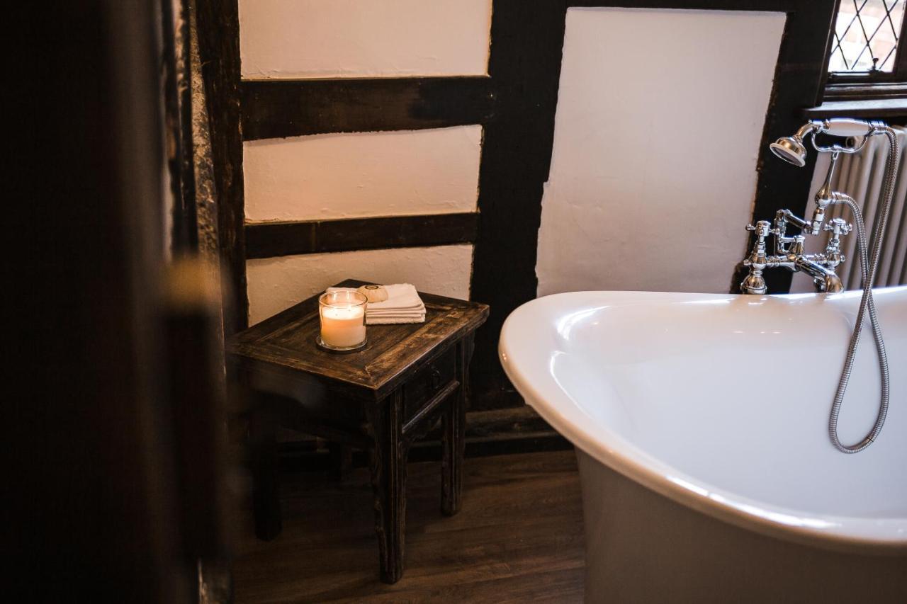 Taylour House - Edenbridge, Sleeps 10, Historic, Unique Yet Modern Βίλα Εξωτερικό φωτογραφία