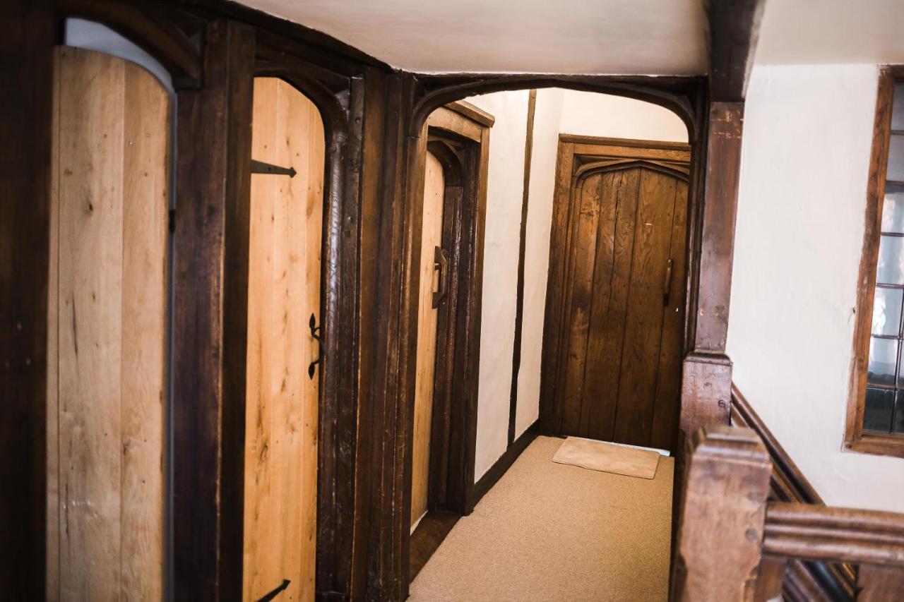 Taylour House - Edenbridge, Sleeps 10, Historic, Unique Yet Modern Βίλα Εξωτερικό φωτογραφία