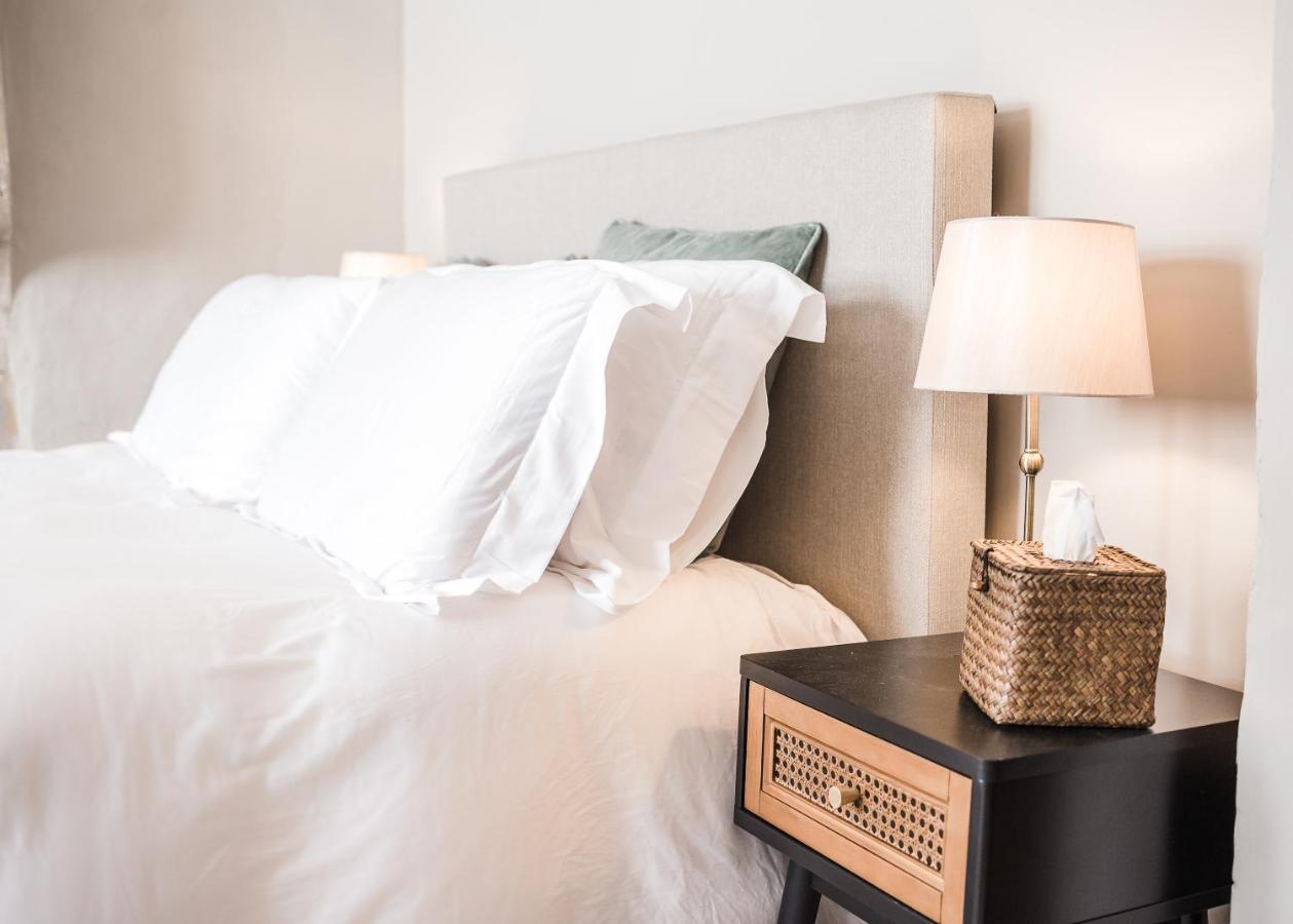 Taylour House - Edenbridge, Sleeps 10, Historic, Unique Yet Modern Βίλα Εξωτερικό φωτογραφία